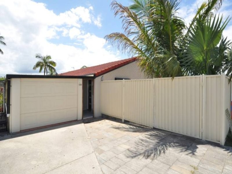 1/108 Oxley Drive, Paradise Point QLD 4216