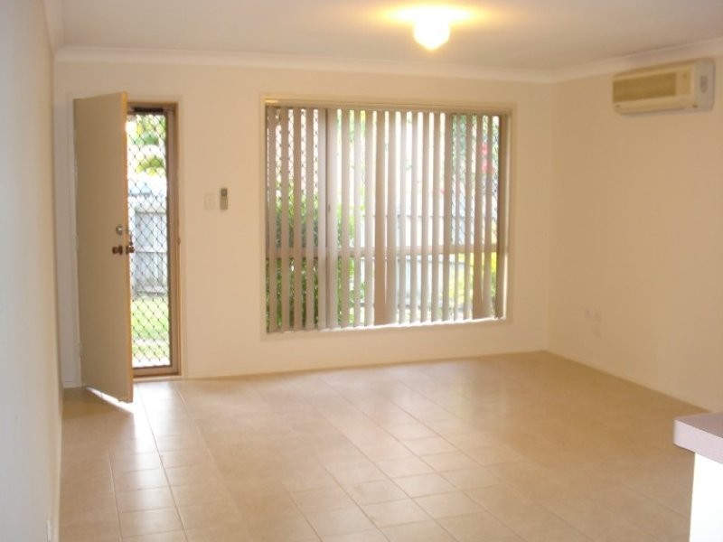 166/31 Usher Avenue, Labrador QLD 4215