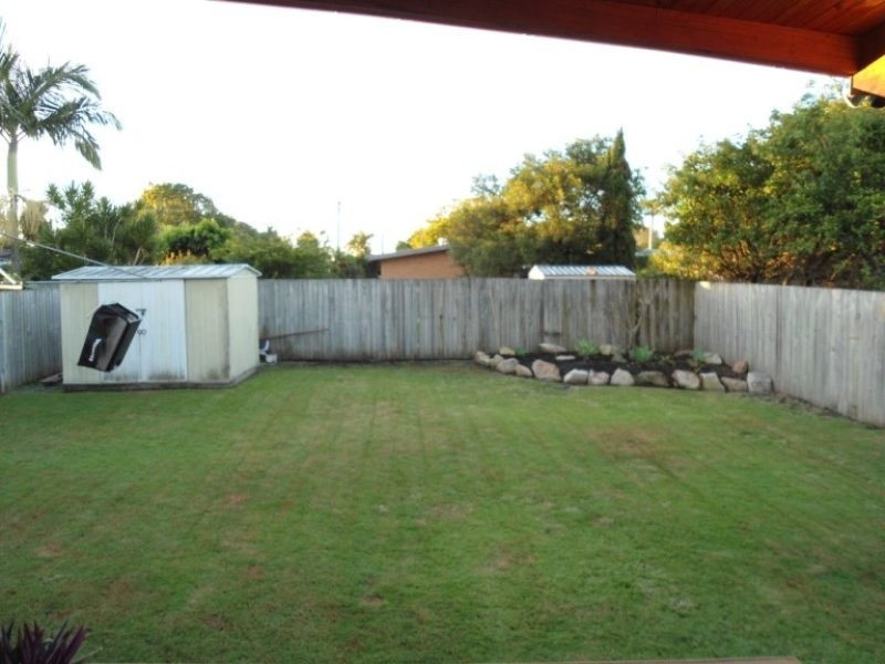 15 Nambur Street, Runaway Bay QLD 4216