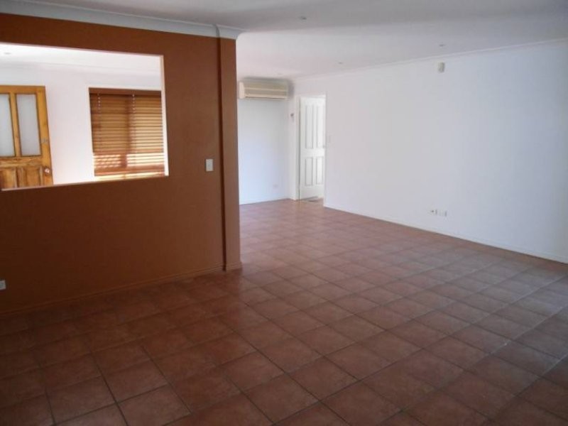 41 Sundown Drive, Paradise Point QLD 4216