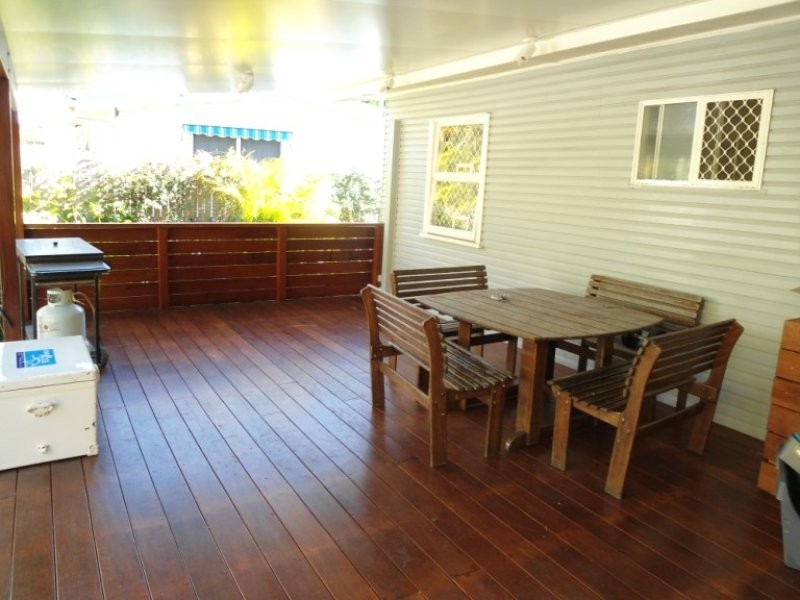 220 Turpin Road, Labrador QLD 4215