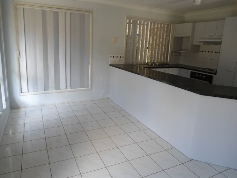 14 James Cagney Close, Parkwood QLD 4214