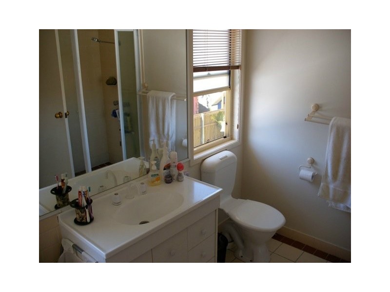 11/62 Brown Street, Labrador QLD 4215