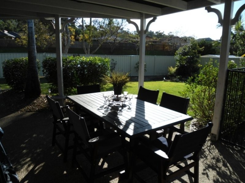 21 James Cagney Close, Parkwood QLD 4214