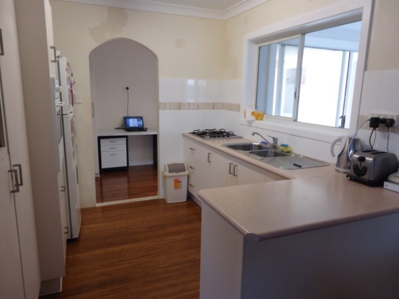 10 Bluegum Avenue, Hollywell QLD 4216