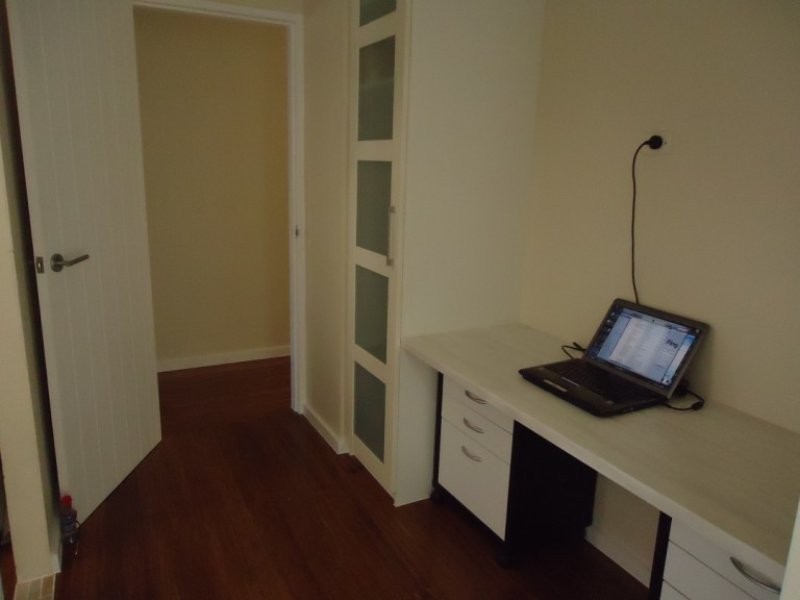 10 Bluegum Avenue, Hollywell QLD 4216