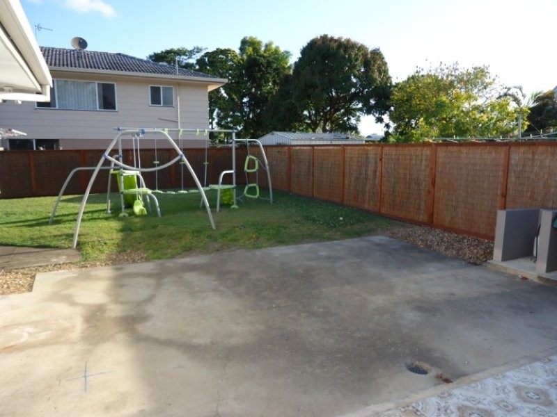 10 Bluegum Avenue, Hollywell QLD 4216