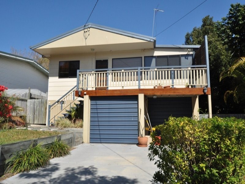 34 Horder Avenue, Labrador QLD 4215