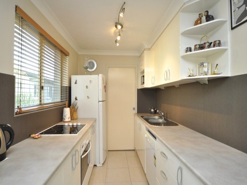 28/418 Marine Parade, Biggera Waters QLD 4216