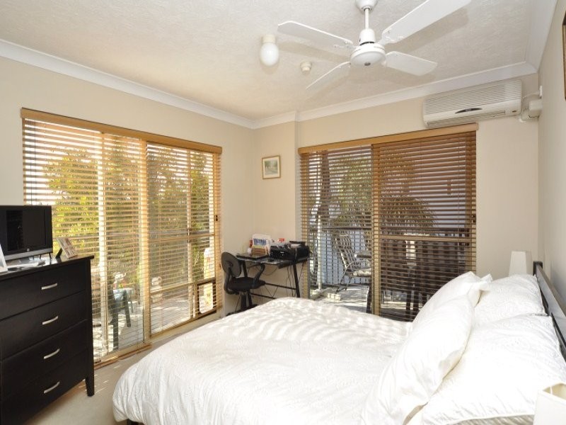 28/418 Marine Parade, Biggera Waters QLD 4216