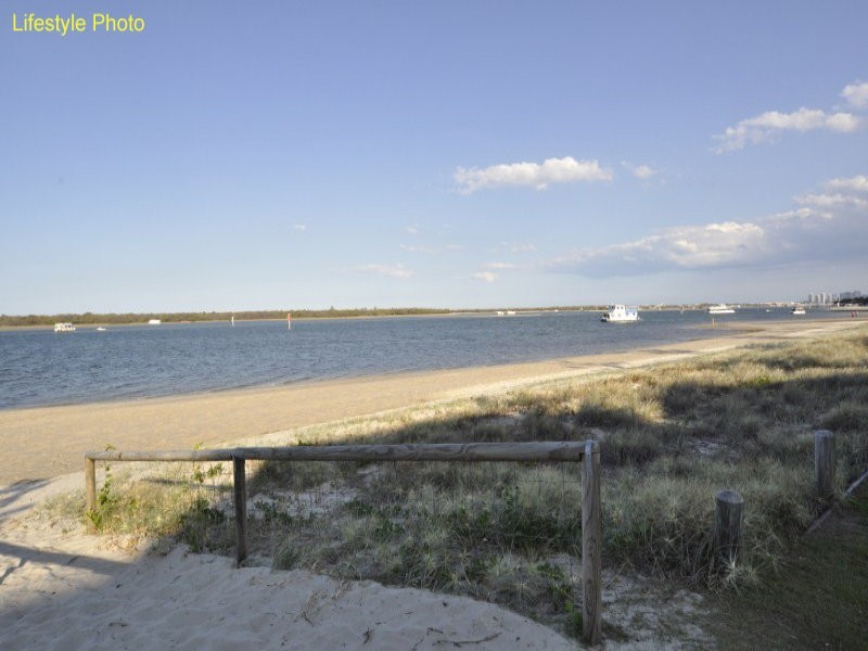 28/418 Marine Parade, Biggera Waters QLD 4216