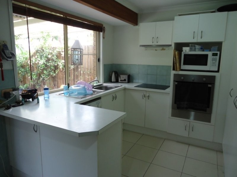 10/8 Hercule Court, Oxenford QLD 4210