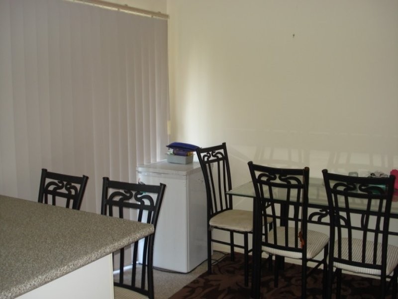 1/350 Government Road, Labrador QLD 4215