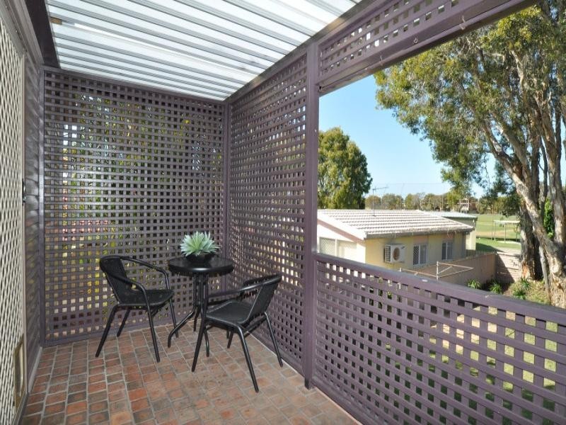 38 Bruce Avenue, Paradise Point QLD 4216