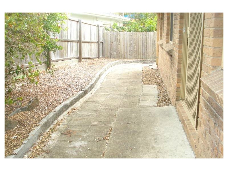 1/5 Waterbird Court, Coombabah QLD 4216