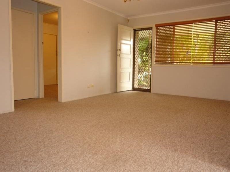 65 Muir Street, Labrador QLD 4215