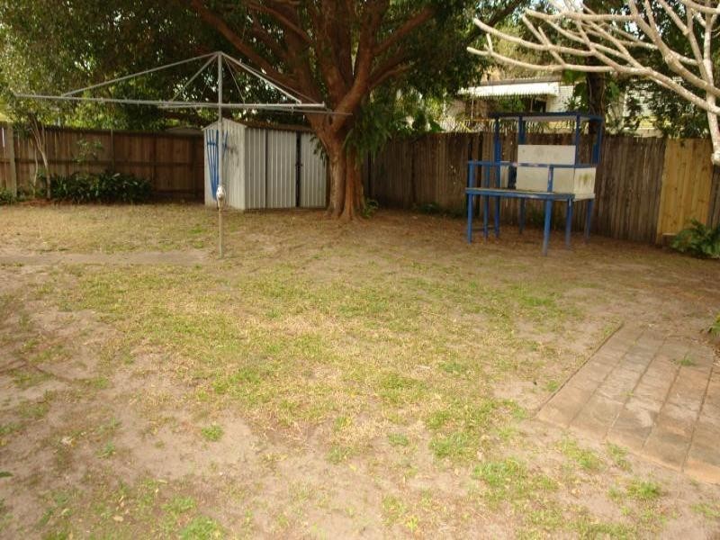 65 Muir Street, Labrador QLD 4215