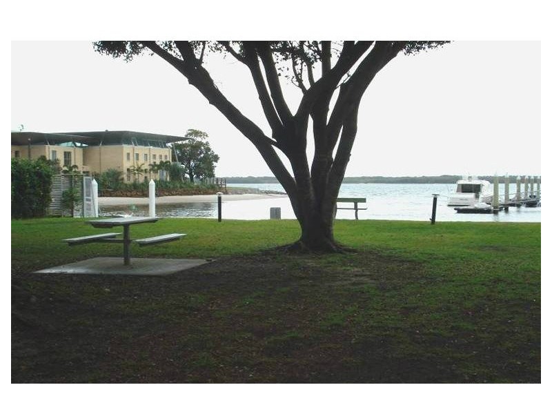 3/16 Madang Crescent, Runaway Bay QLD 4216