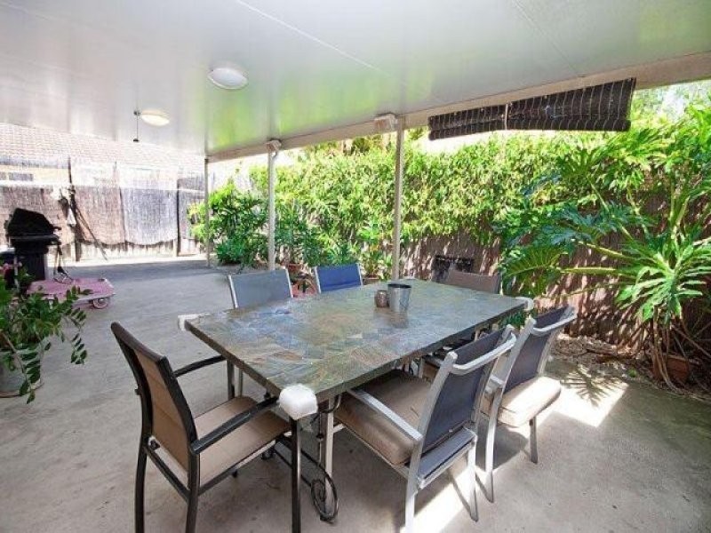 8 Cutter Court, Helensvale QLD 4212