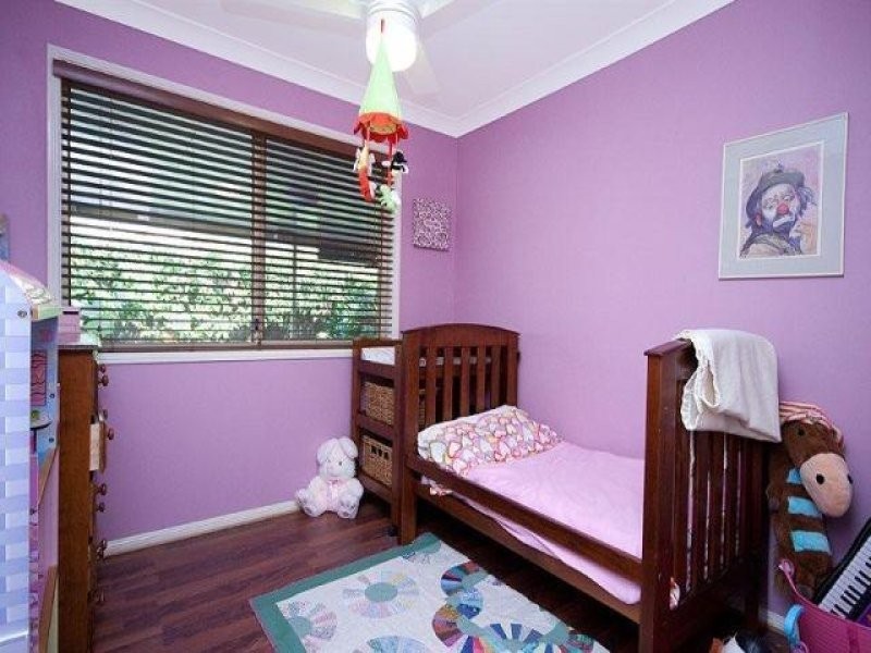 8 Cutter Court, Helensvale QLD 4212