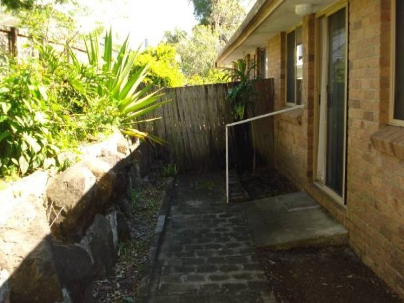 2/5 Waterbird Court, Coombabah QLD 4216