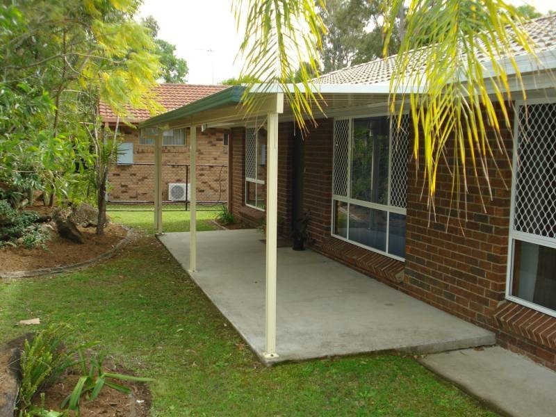 73 Studio Drive, Oxenford QLD 4210