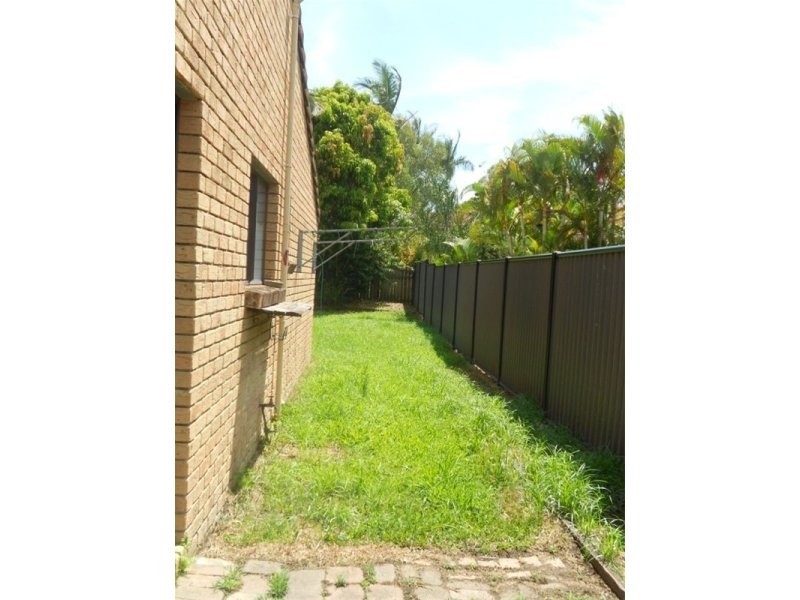 1/20 Telopea Street, Labrador QLD 4215