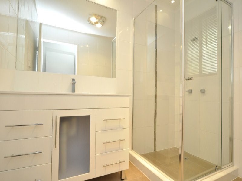 1/51 Government Road, Labrador QLD 4215