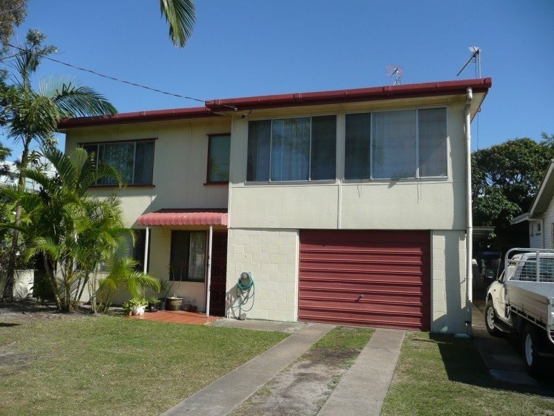 9 Oleander Avenue, Biggera Waters QLD 4216