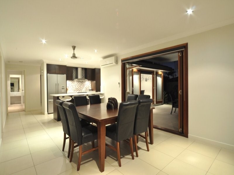 16 Cattleya Court, Hollywell QLD 4216