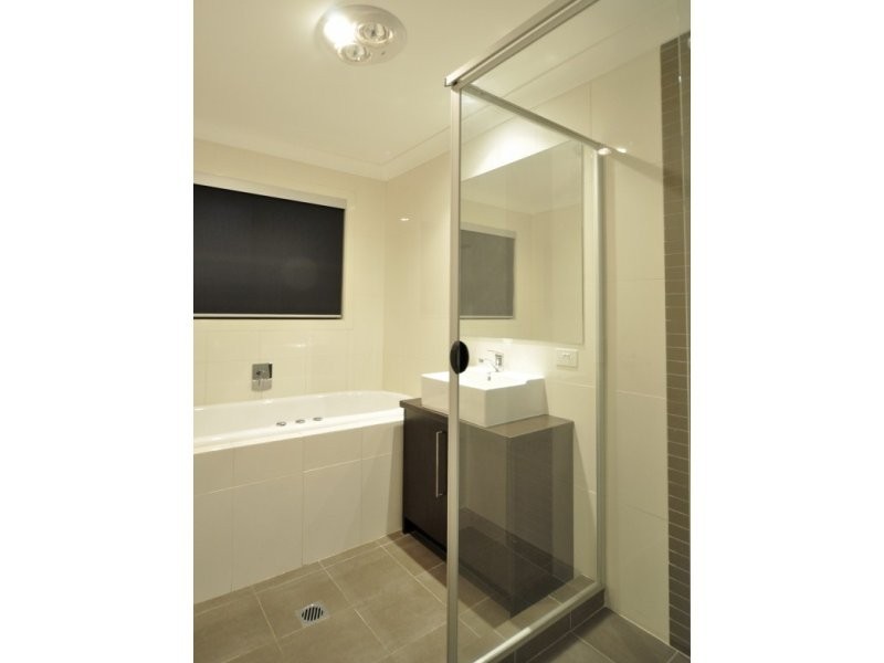 16 Cattleya Court, Hollywell QLD 4216