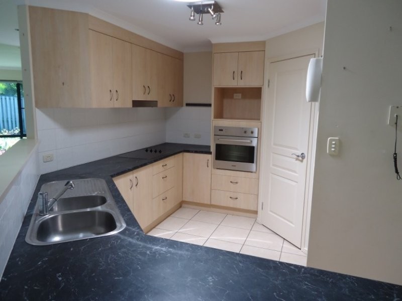 6 Condor Drive, Coomera QLD 4209