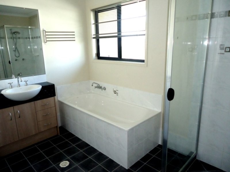 6 Condor Drive, Coomera QLD 4209