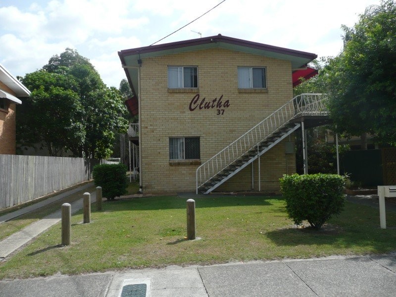 1/37 Whiting Street, Labrador QLD 4215