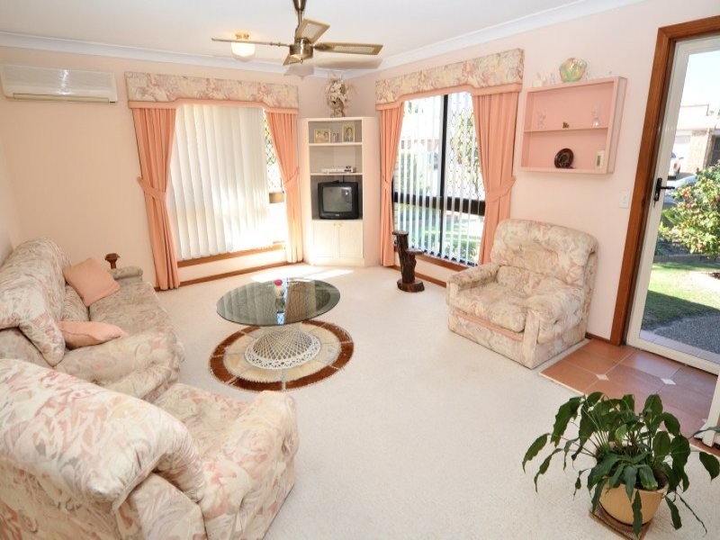 2/8 Maiala Close, Paradise Point QLD 4216