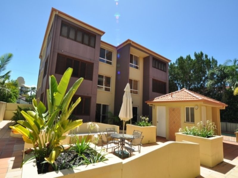 3/89 Bayview Street, Runaway Bay QLD 4216