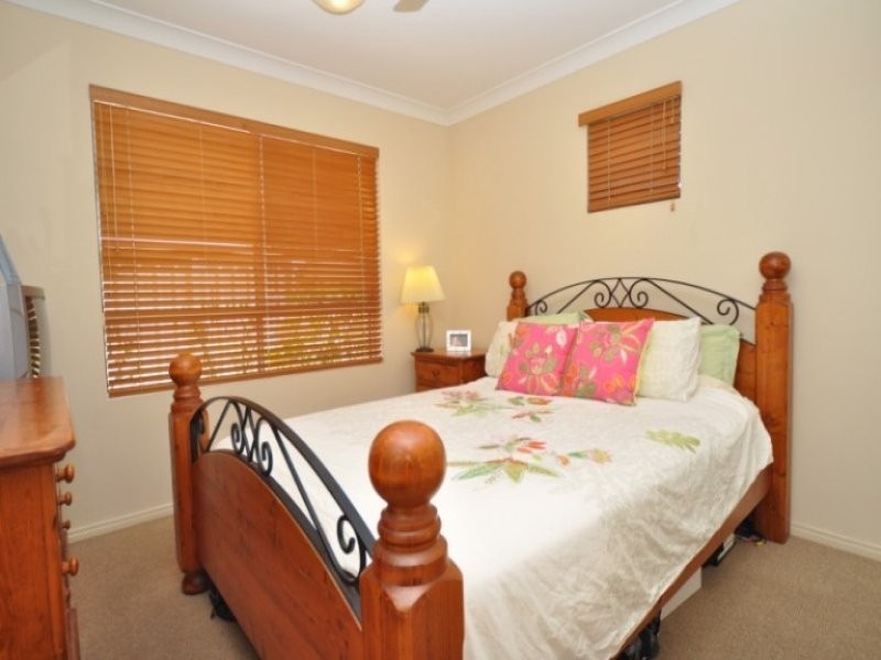 3/89 Bayview Street, Runaway Bay QLD 4216