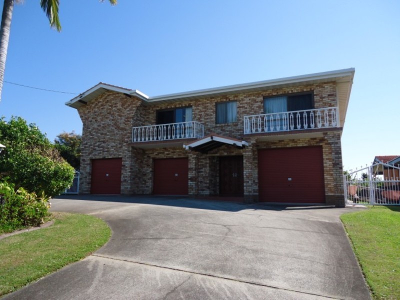 67 Whiting Street, Labrador QLD 4215