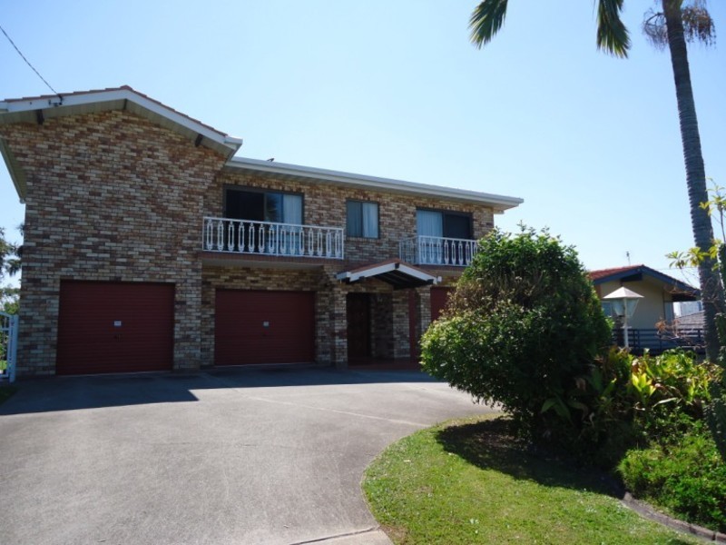 67 Whiting Street, Labrador QLD 4215