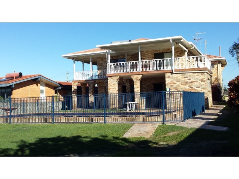 67 Whiting Street, Labrador QLD 4215