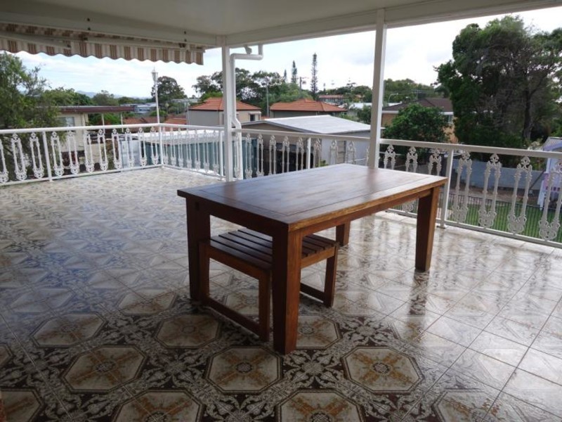 67 Whiting Street, Labrador QLD 4215