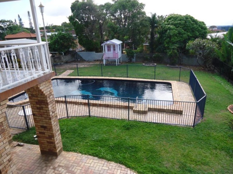 67 Whiting Street, Labrador QLD 4215