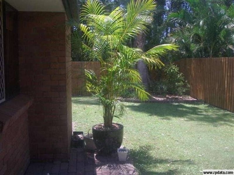 1/49 Morinda Way, Labrador QLD 4215
