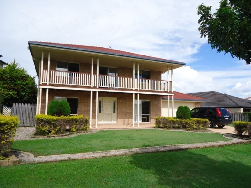 16 Brittany Drive, Oxenford QLD 4210