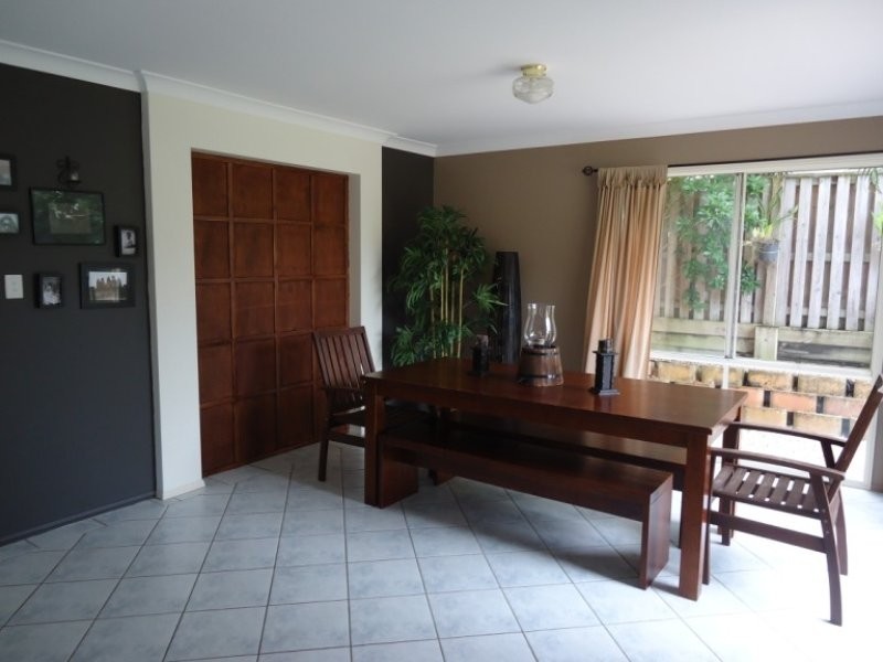 16 Brittany Drive, Oxenford QLD 4210