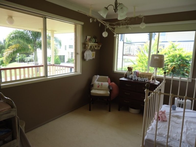 16 Brittany Drive, Oxenford QLD 4210