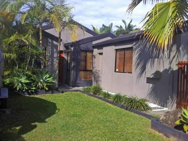 37 River Oak Drive, Helensvale QLD 4212