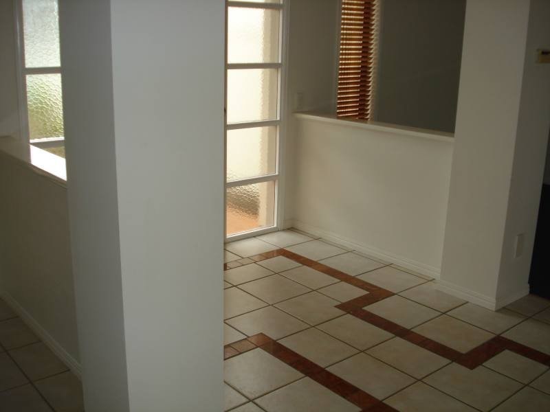 76 Burrendong Road, Coombabah QLD 4216