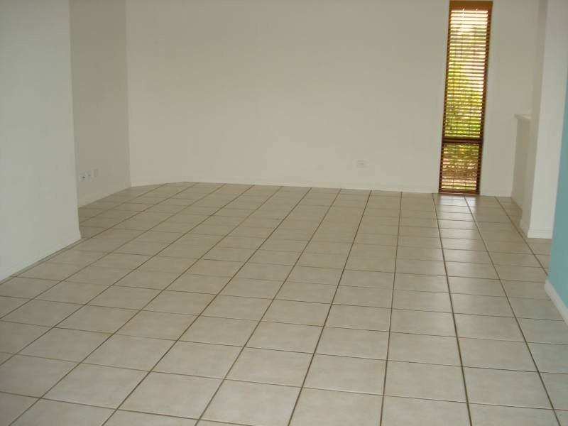 76 Burrendong Road, Coombabah QLD 4216