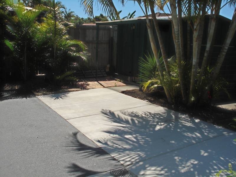 9 Barrine Crescent, Coombabah QLD 4216